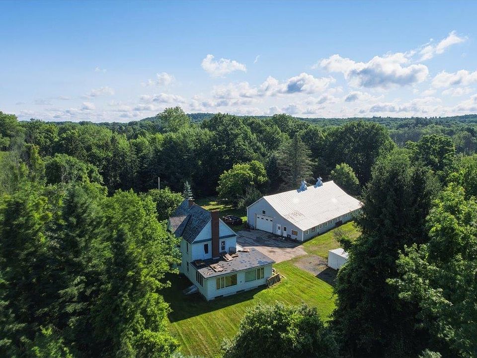 1st image of 527 Heineberg Drive