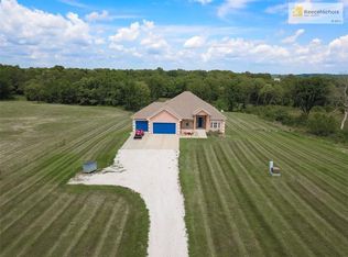 7400 E State Route 2, Freeman, MO 64746