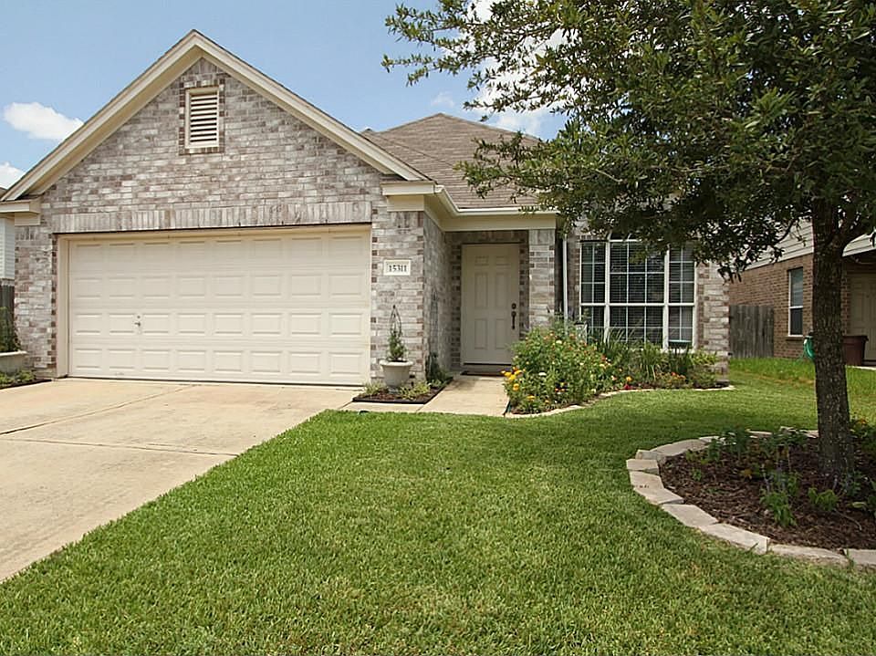 1st image of 15311 Fir Woods Ln