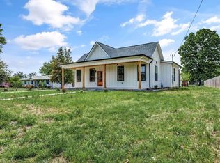 107 Shady St, Summertown, TN 38483