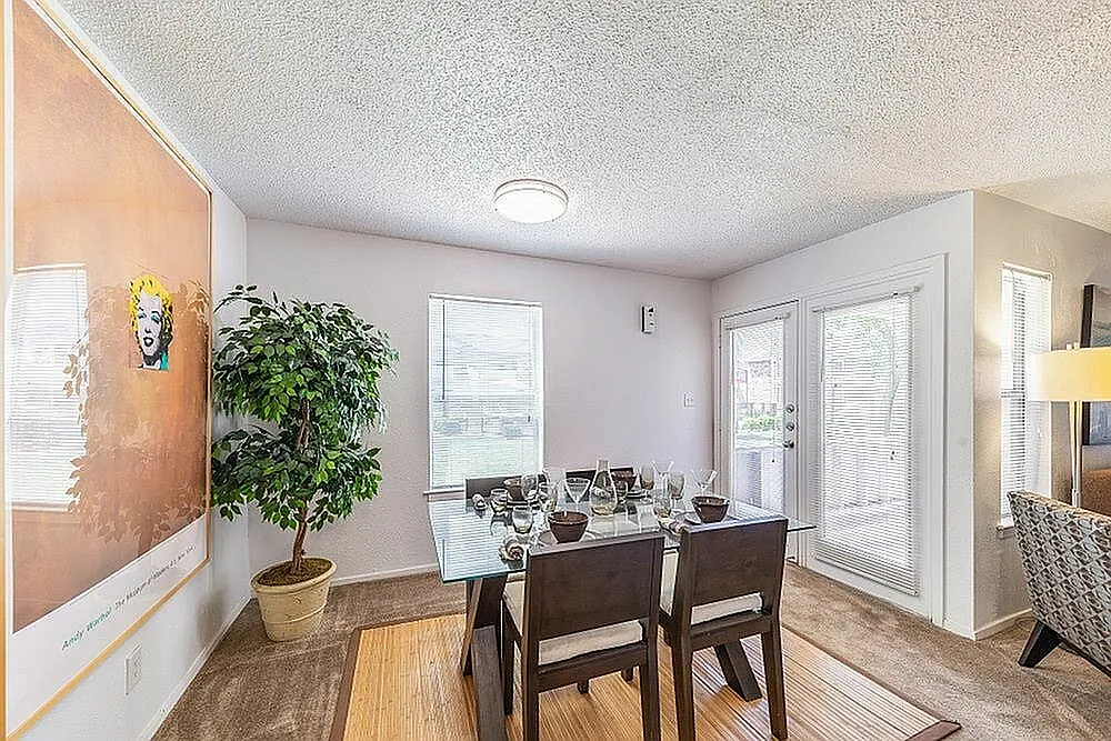 Arbor Creek Apartments — Photo 4