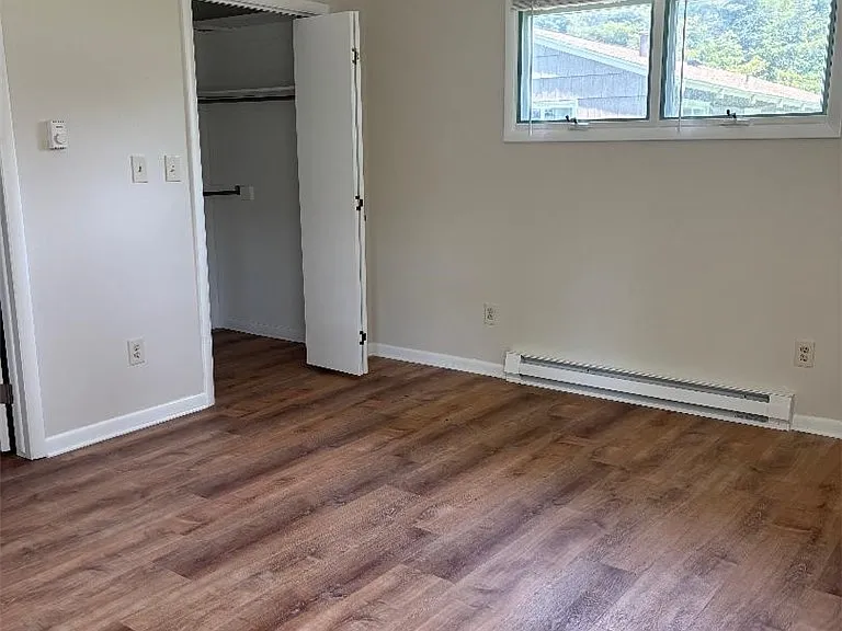 110 Brentwood Dr — Photo 9