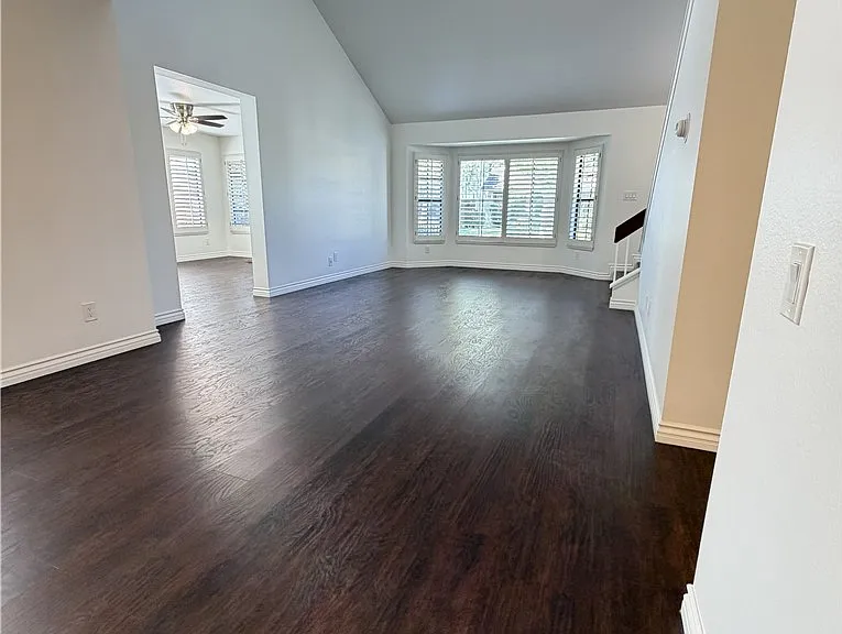 18153 Rustic Ct — Photo 8