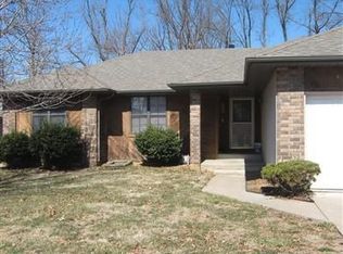 4051 W Woodland St, Springfield, MO 65807