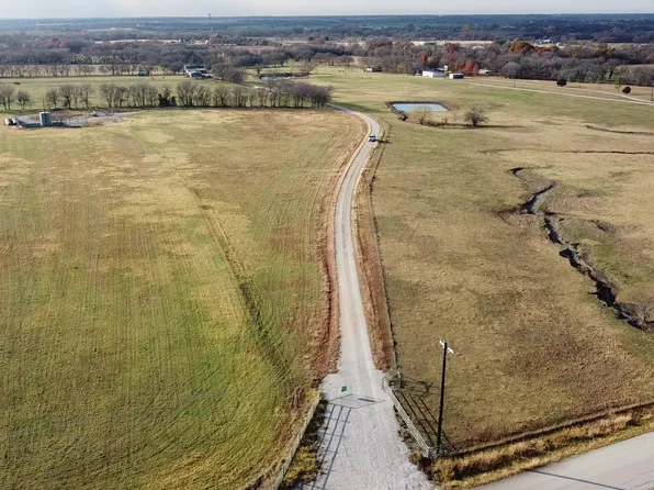 Eakin Cemetery Rd, Justin, TX 76247