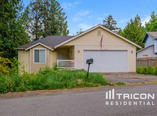 6826 E Cascade Dr, Port Orchard, WA 98366