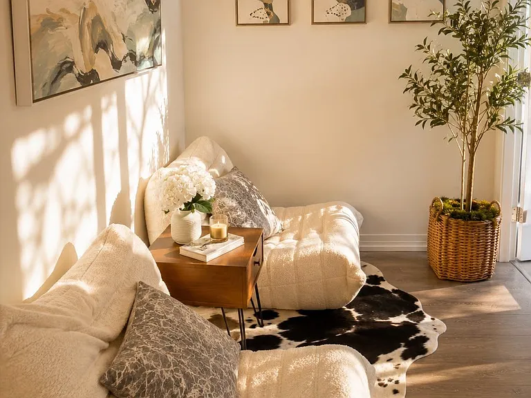 251 Jarvis St #315 — Photo 7
