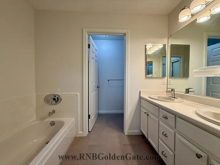 42 Arnold Dr — Photo 25