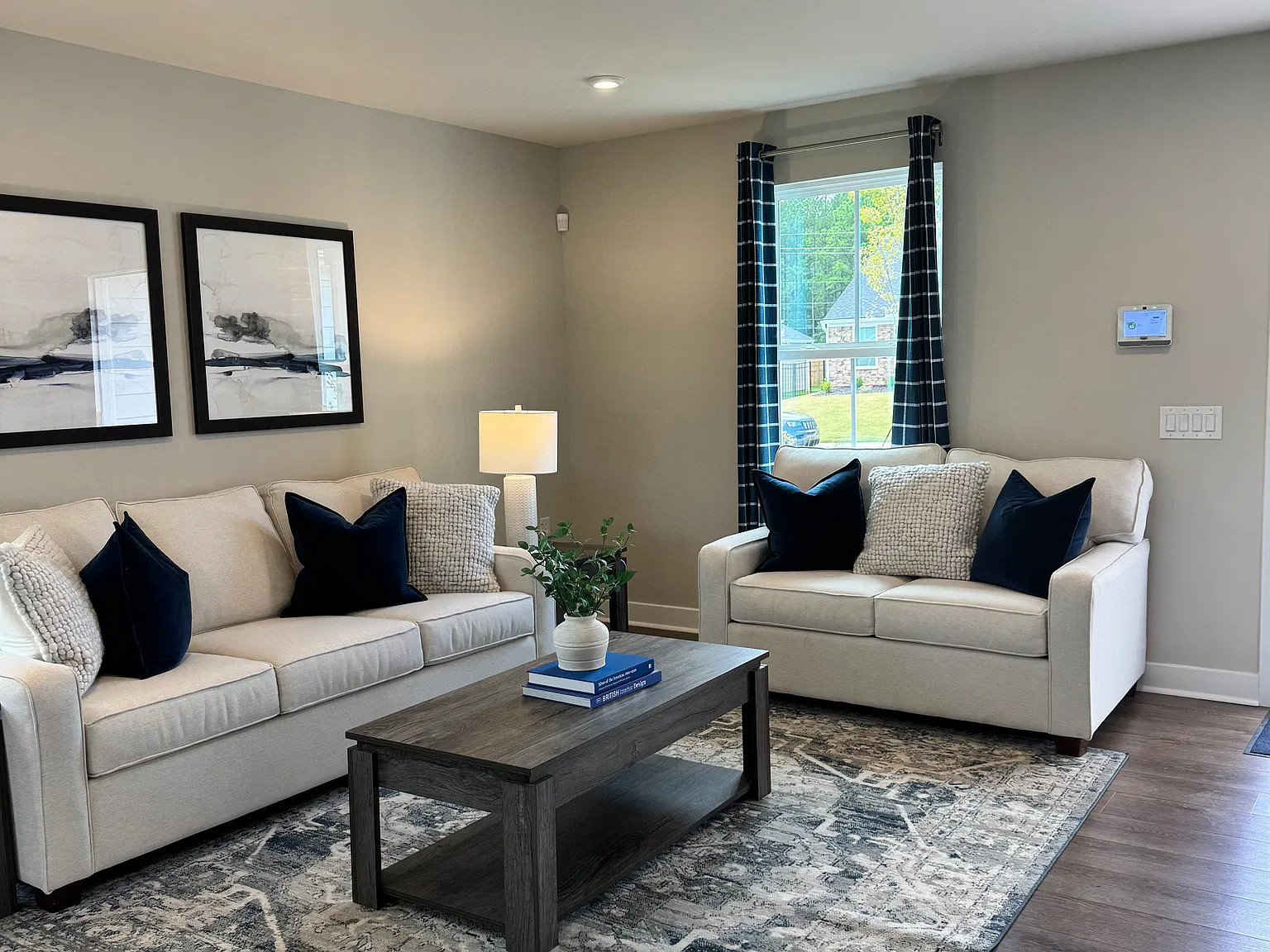 2 bed, 1153 sqft, $1,700 — Photo 3