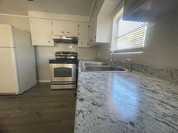 5th image of 14300 66th St N #500