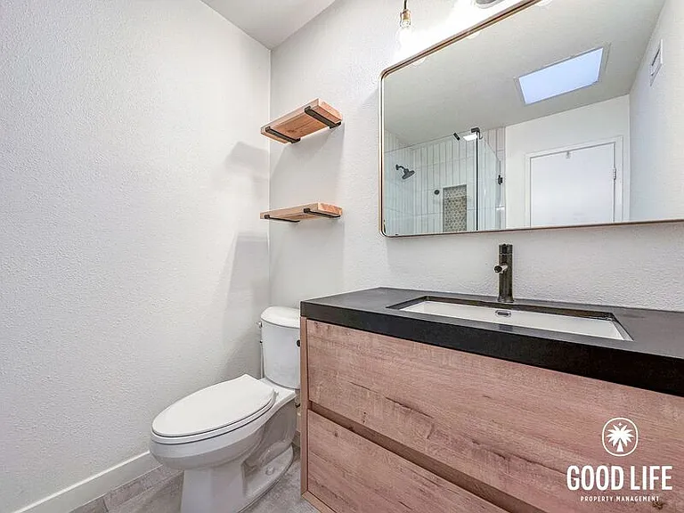 21714 Lake Vista Dr — Photo 18