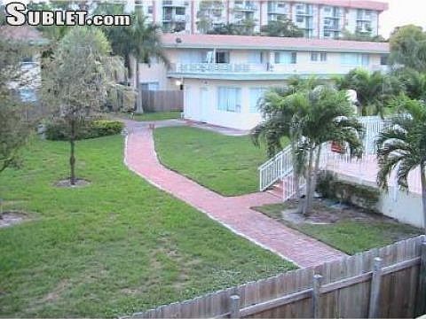1st image of 980 NE 159th St