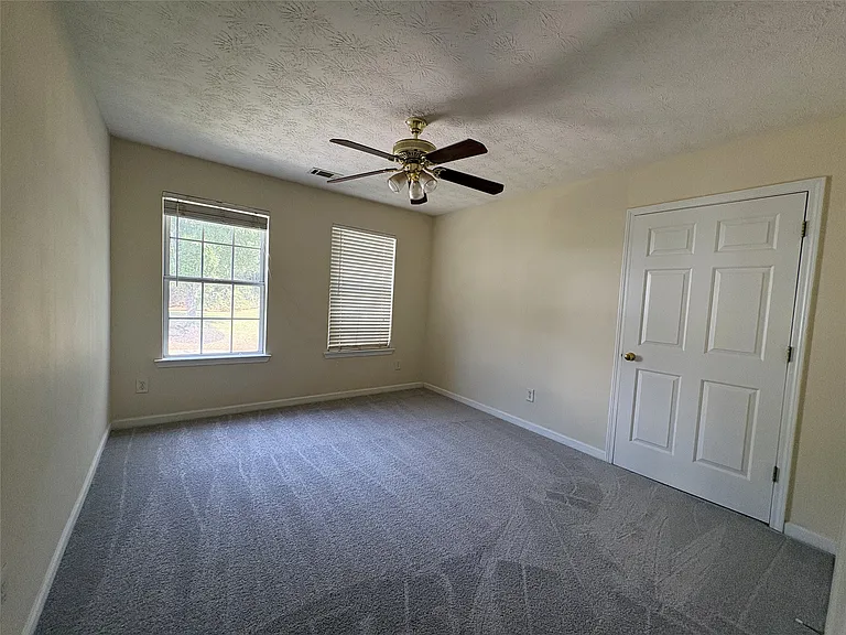 1863 Skylar Leigh Dr — Photo 12