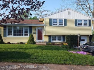 174 Hall St, New Haven, CT 06512