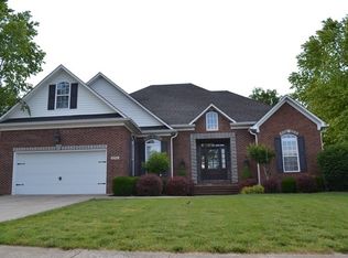 2745 Laurelstone Ln, Bowling Green, KY 42104