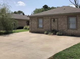 711 2nd Ave UNIT B, Conway, AR 72032