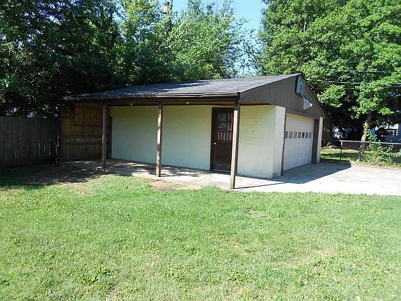 5th image of 416 Anniston Dr