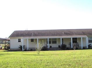 147 County Road 1001, Center, TX 75935