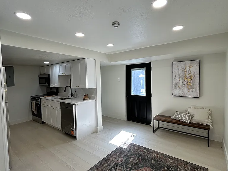 7408 S Ramanee Dr — Photo 4