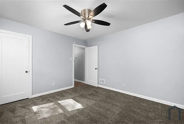 6176 Sherry Ave — Photo 18