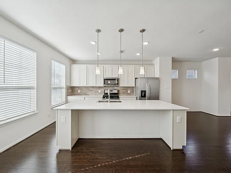 8604 Hollyoaks Creek Ln — Photo 13