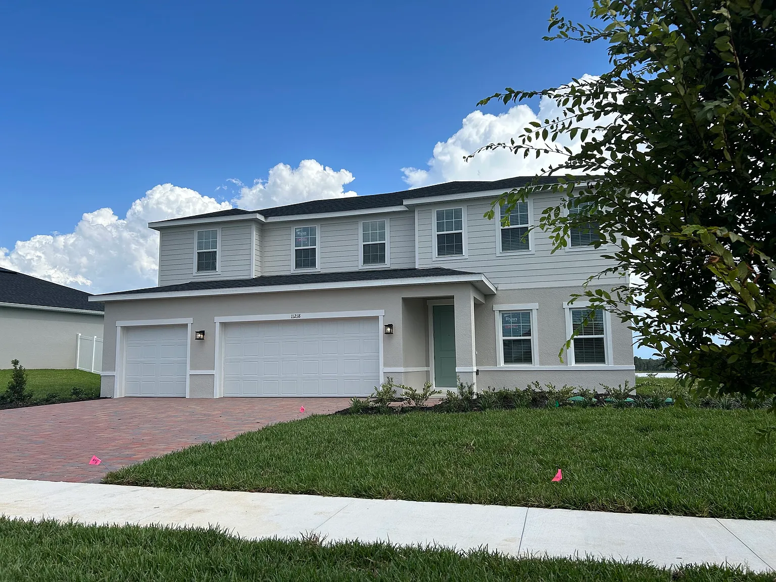 5 bed, 3300 sqft, $3,600 — Photo 3