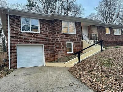 2805 Baker Ridge Dr NW, Atlanta, GA, 30318