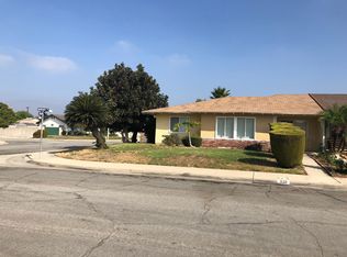 323 E Woodcroft Ave, Glendora, CA 91740