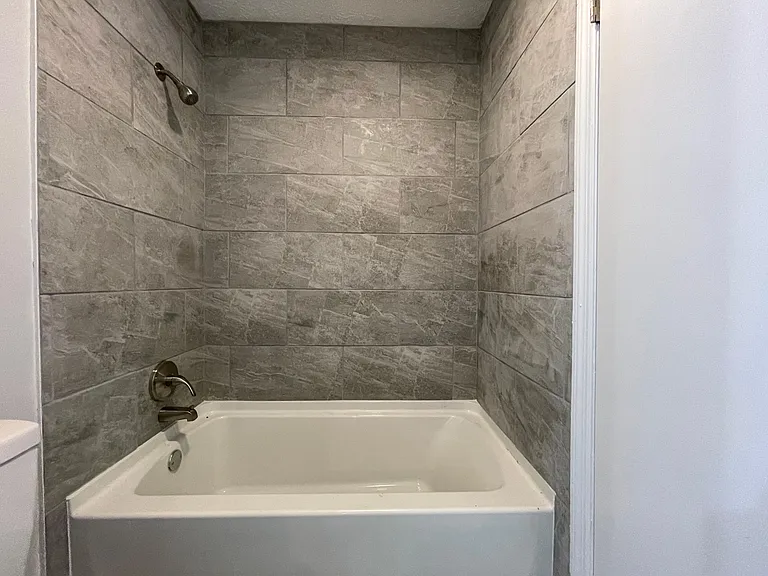 2326 Gavinley Way — Photo 14