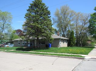 1502 N Locust St, Appleton, WI 54914