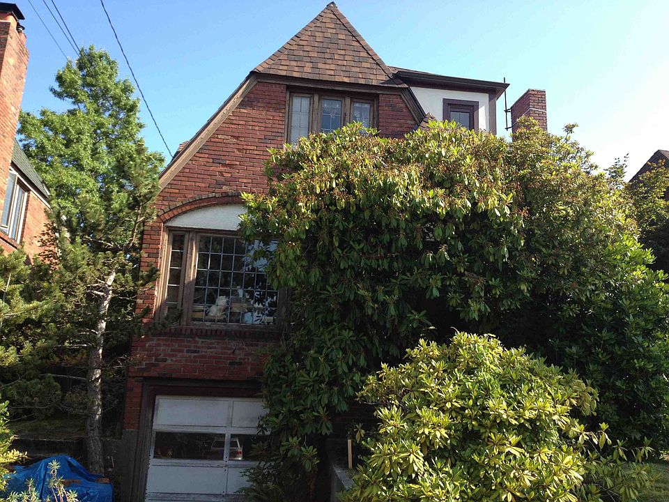 2nd image of 842 NE 84th St