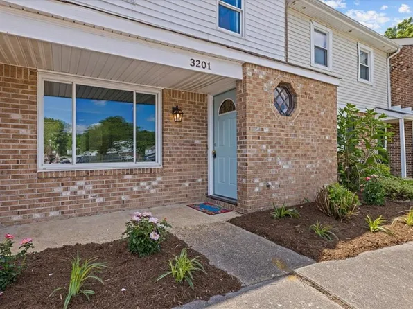 3201 Chesterton Ct, Virginia Beach, VA 23453