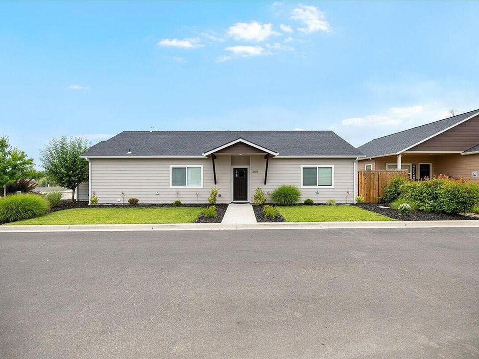 1st image of 305 Moody Ln