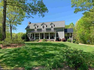 160 Wyatt Rd, Campobello, SC 29322