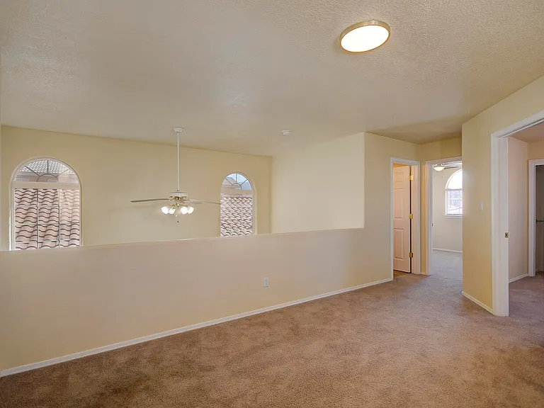 7209 Boxwood Ave NE — Photo 11