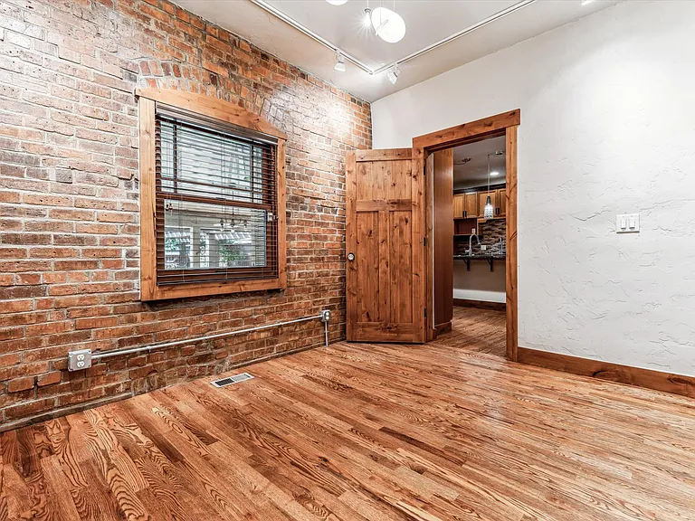 1663 Race St — Photo 19