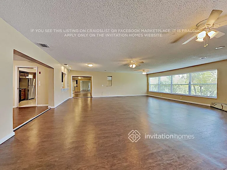 11577 Pine St — Photo 6