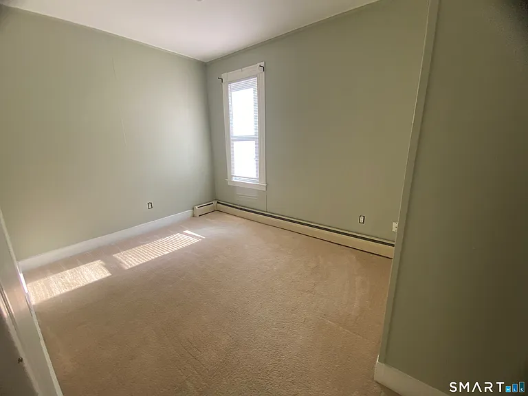 114 Nooks Hill Rd — Photo 13