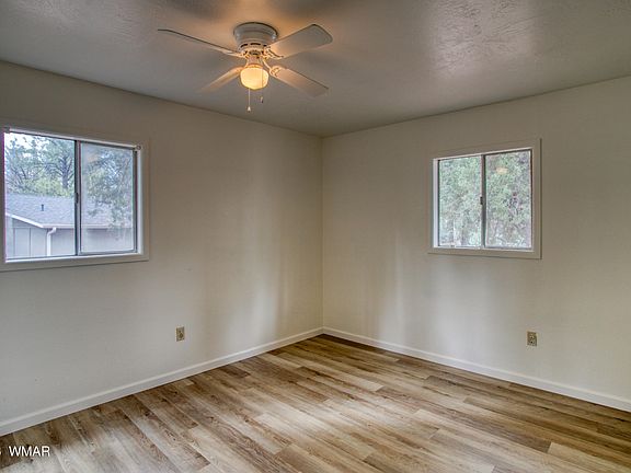 4th image of 94 Southlake Rd