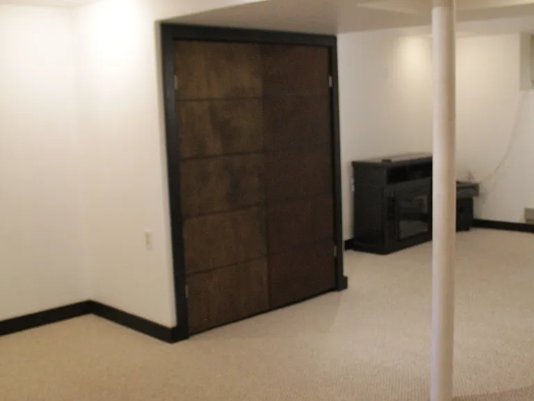 6107 Maylane Dr — Photo 85
