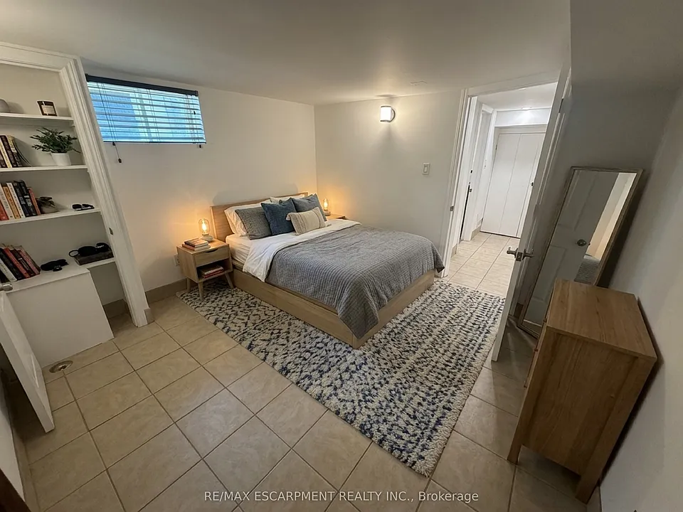98 Limeridge Rd E #LOWER LEVEL