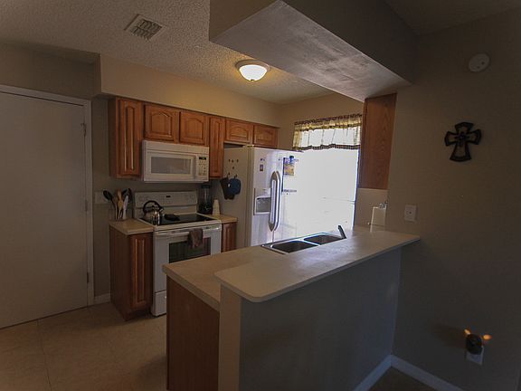 5th image of 12315 Villager Ct