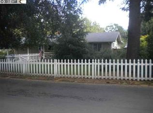 277 Love Ln, Danville, CA 94526