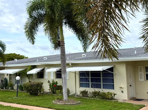 200 Pine Point Drive #B, Boynton Beach, FL 33435