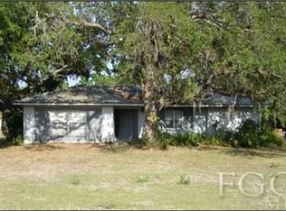520 Trader Rd, Labelle, FL 33935
