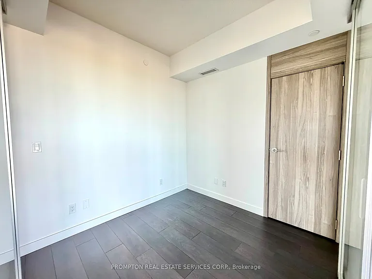 18 Esther Shiner Blvd #3002 — Photo 25