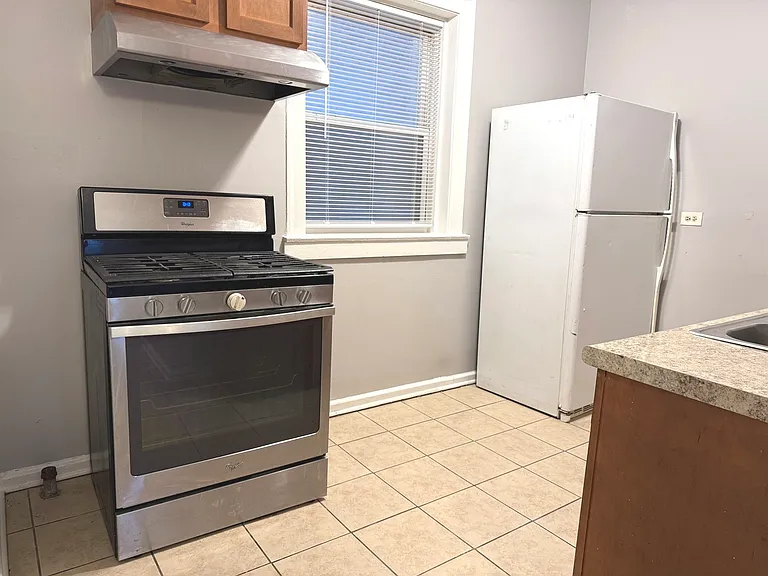 7617 S Kingston Ave #1A — Photo 5