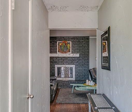 5th image of 8232 Saint Patrick St