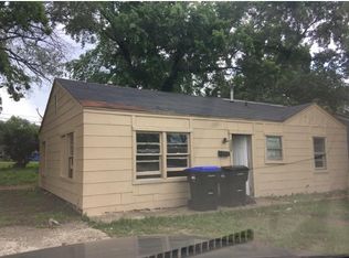 3330 SE Girard St, Topeka, KS 66605
