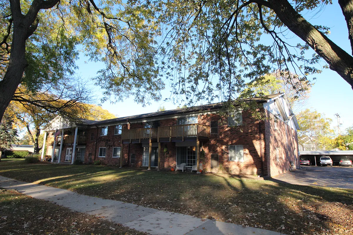 Building Photo - 1824 N Washington Ave #102